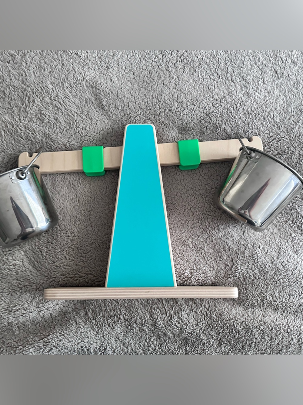 Lovevery Balance Scale